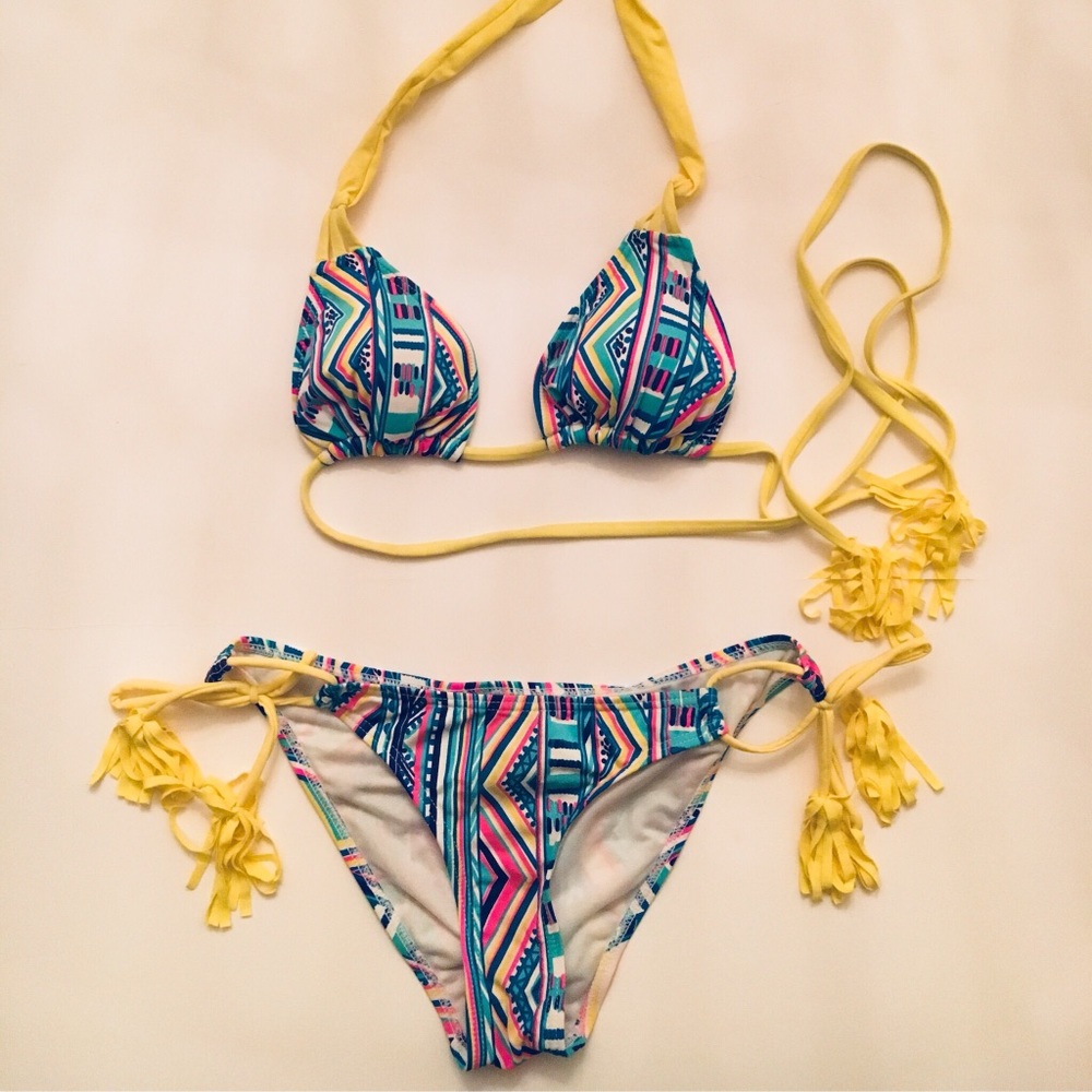Rampage neon tribal print bikini 👙 WORN ONCE!!
